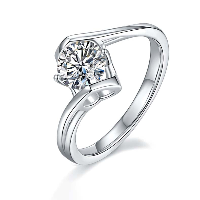 Hearts Entwined Pure: 1.0 Carat Moissanite Silver Ring